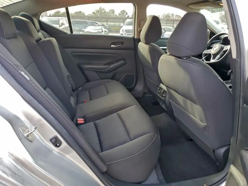 2020 NISSAN ALTIMA SV  