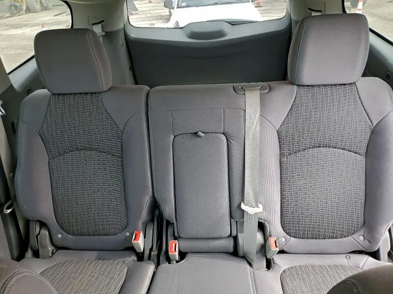 2016 CHEVROLET TRAVERSE LS  