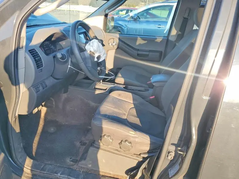 2011 NISSAN XTERRA X  