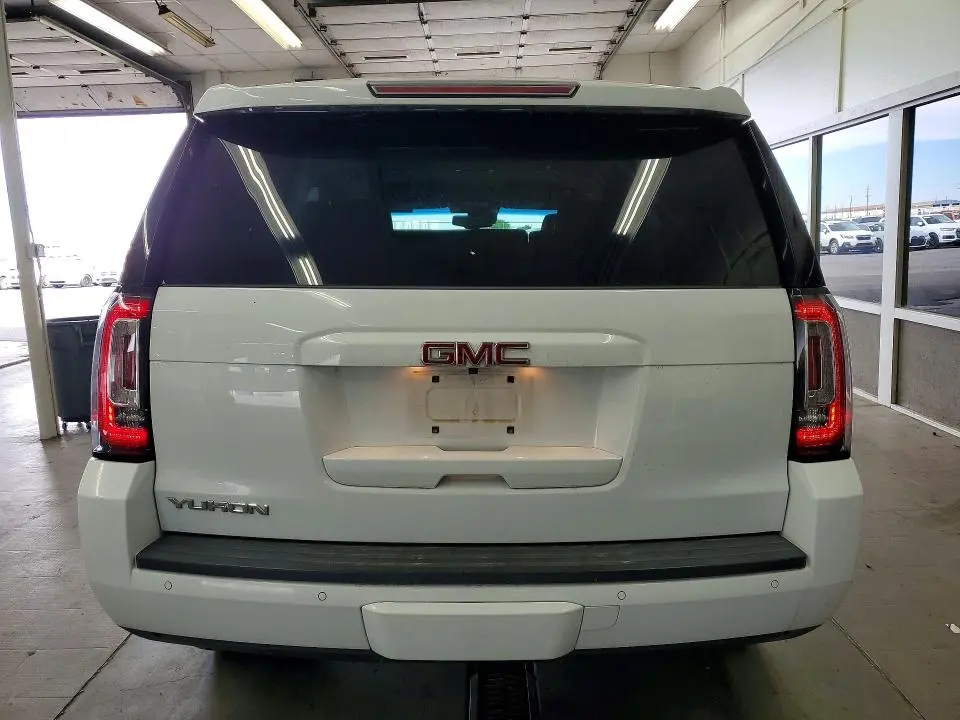 2017 GMC YUKON SLT  