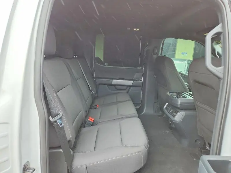2025 FORD F150 XLT  