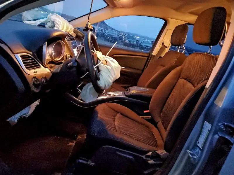 2020 DODGE JOURNEY SE  