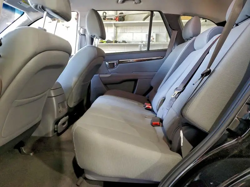 2012 HYUNDAI SANTA FE GLS  