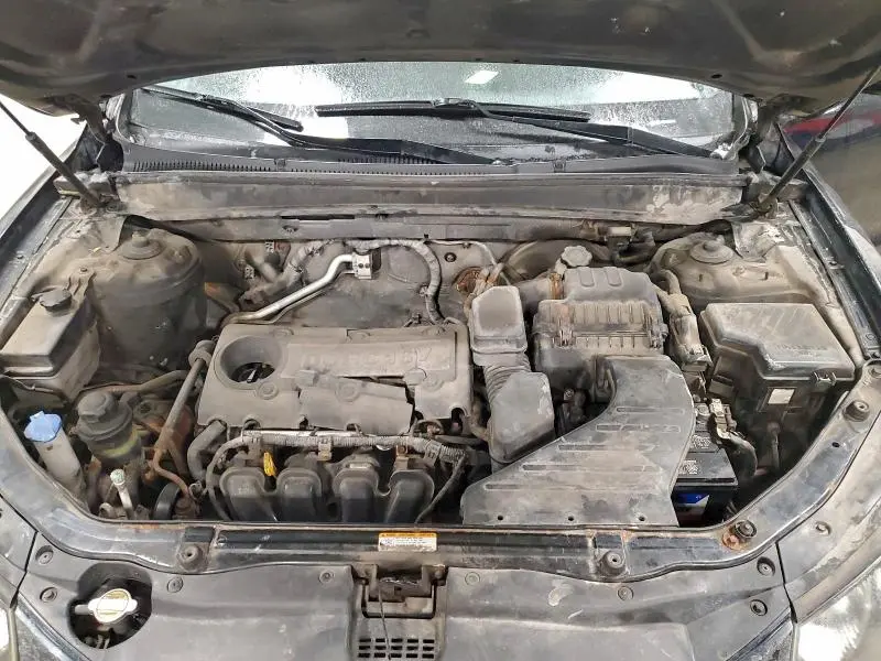 2010 HYUNDAI SANTA FE GLS  