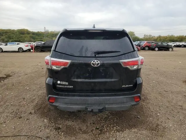 2015 TOYOTA HIGHLANDER XLE  
