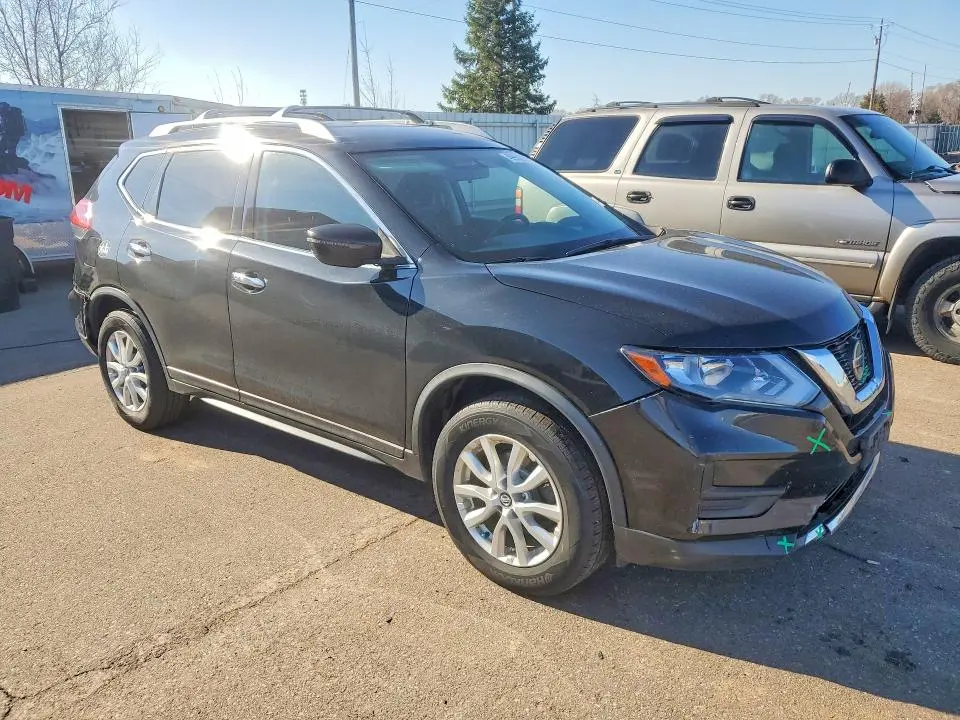 2018 NISSAN ROGUE SV  
