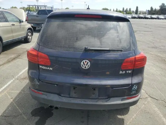 2013 VOLKSWAGEN TIGUAN S  