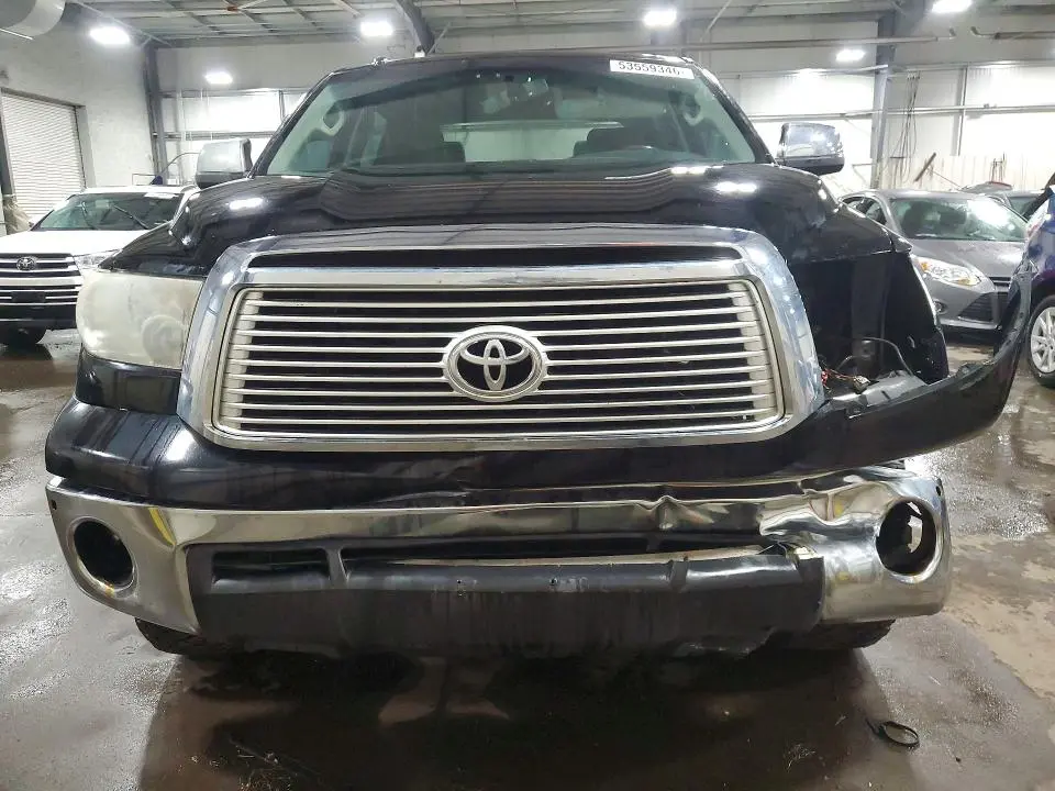 2012 TOYOTA TUNDRA CREWMAX LIMITED  