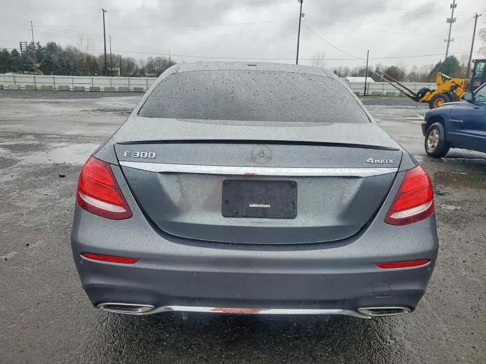 2017 MERCEDES-BENZ E 300 4MATIC  