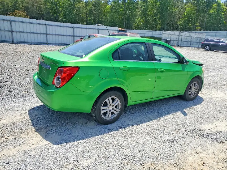 2015 CHEVROLET SONIC LT  