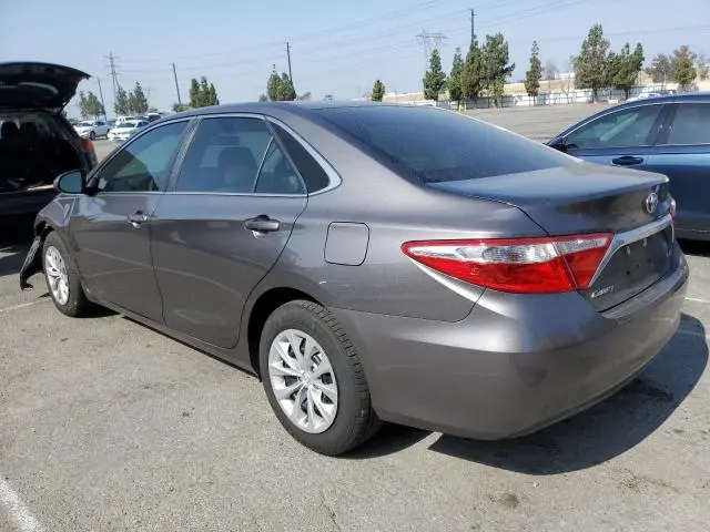 2016 TOYOTA CAMRY LE  