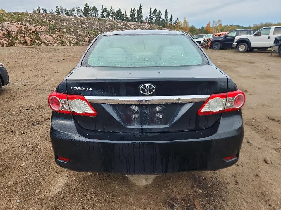 2012 TOYOTA COROLLA S  