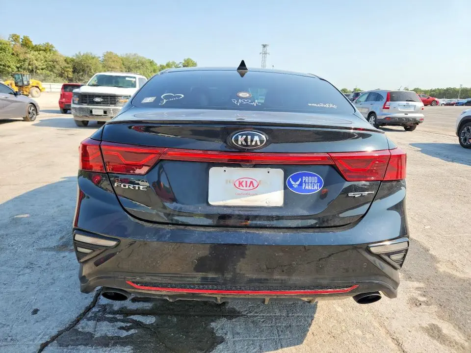2021 KIA FORTE GT  