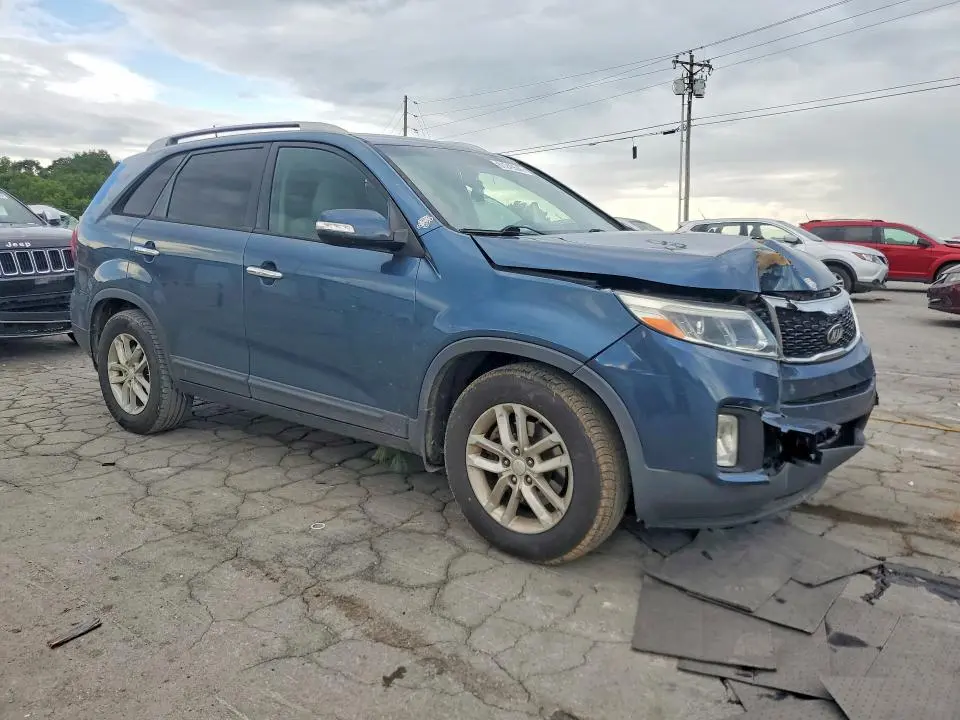 2014 KIA SORENTO LX  