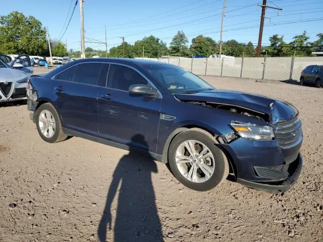 2016 FORD TAURUS SE  