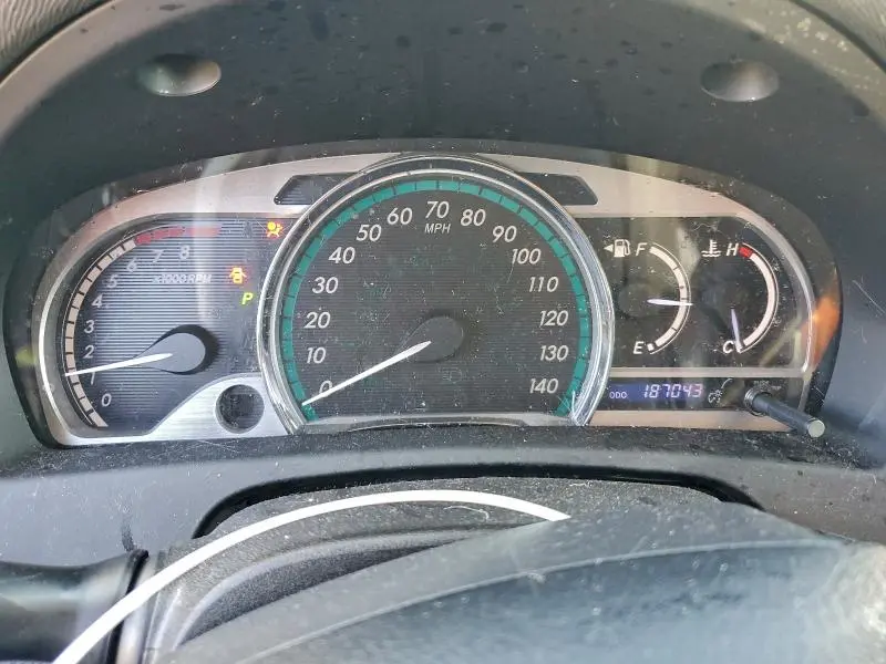 2013 TOYOTA VENZA LE  