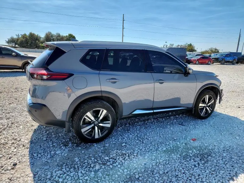 2021 NISSAN ROGUE SL  