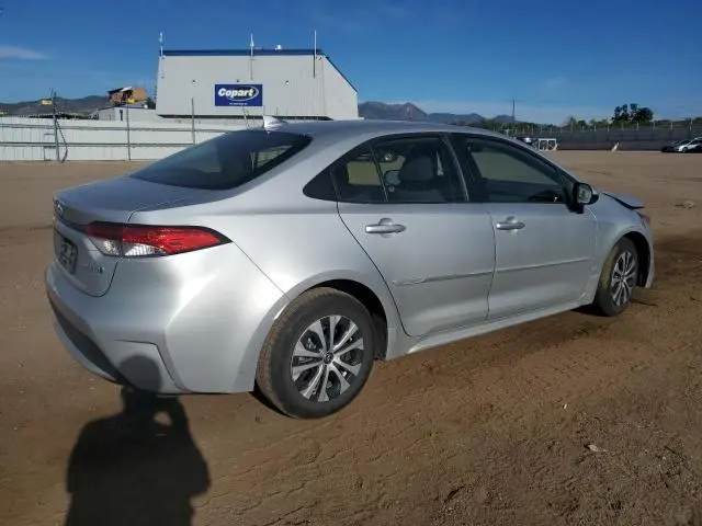 2022 TOYOTA COROLLA LE