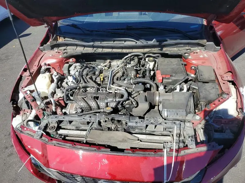 2021 NISSAN ALTIMA SV  