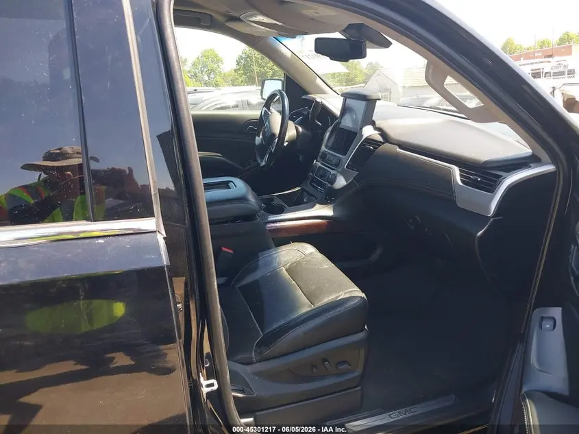 2019 GMC YUKON XL SLT