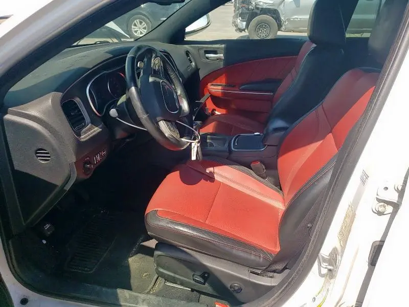 2015 DODGE CHARGER SXT  