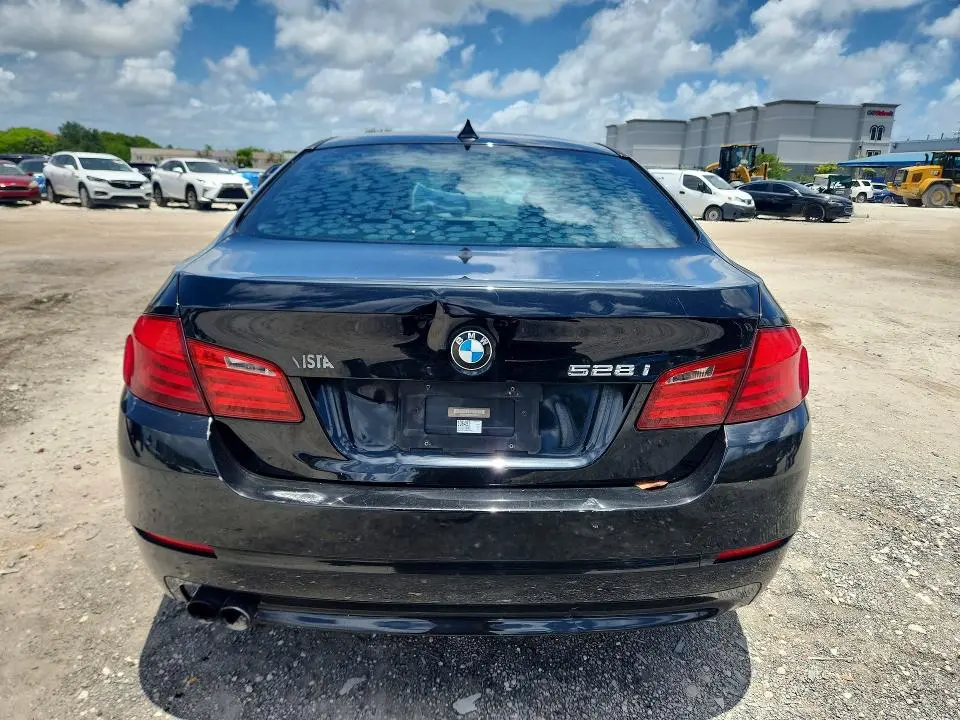 2013 BMW 528 I  