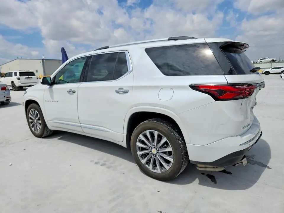 2023 CHEVROLET TRAVERSE PREMIER  