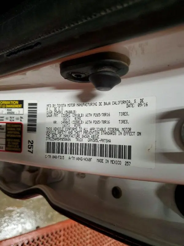 2017 TOYOTA TACOMA DOUBLE CAB  