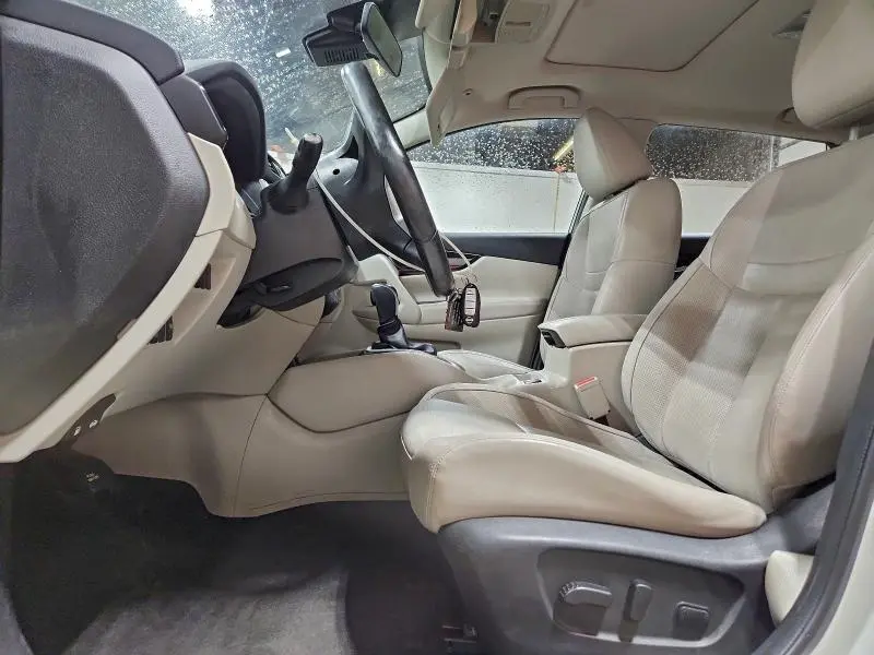 2017 NISSAN ROGUE SPORT S  