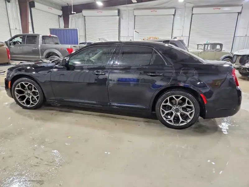 2018 CHRYSLER 300 TOURING  