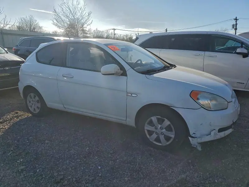 2011 HYUNDAI ACCENT GL  