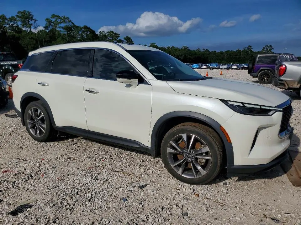 2024 INFINITI QX60 LUXE  