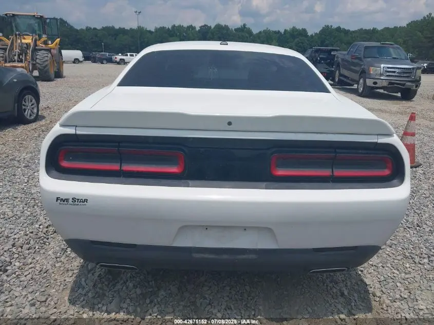 2019 DODGE CHALLENGER SXT