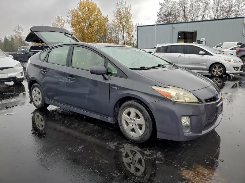 2010 TOYOTA PRIUS   