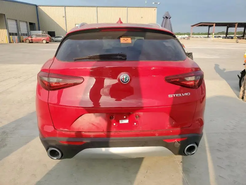 2021 ALFA ROMEO STELVIO SPORT  