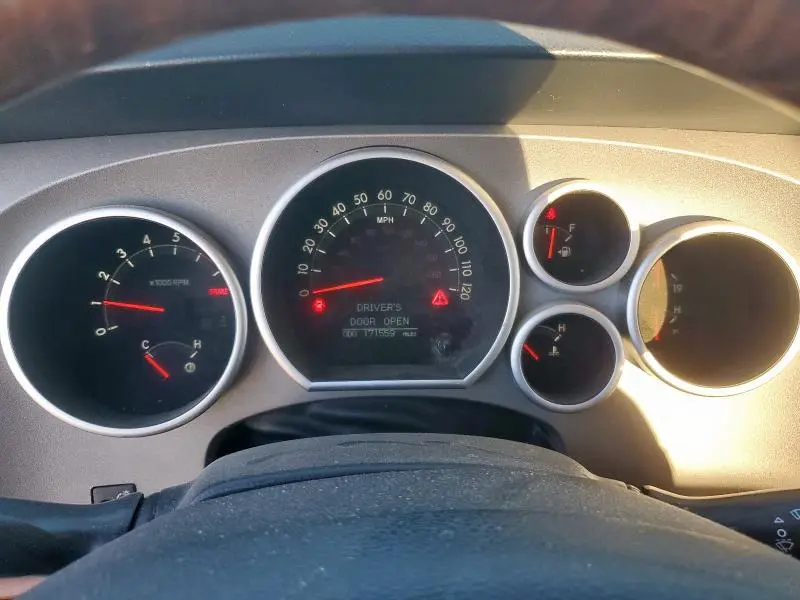 2012 TOYOTA TUNDRA CREWMAX LIMITED  