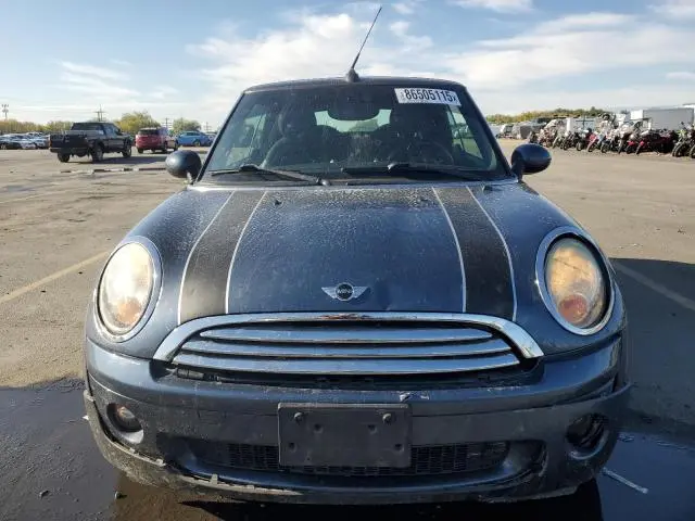 2010 MINI COOPER   