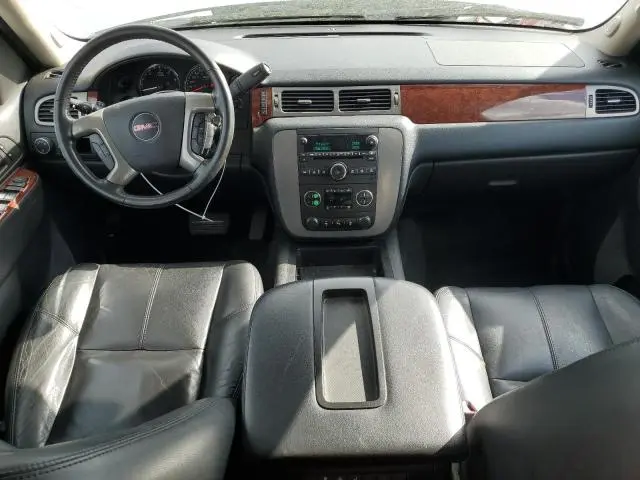 2013 GMC YUKON XL C1500 SLT  