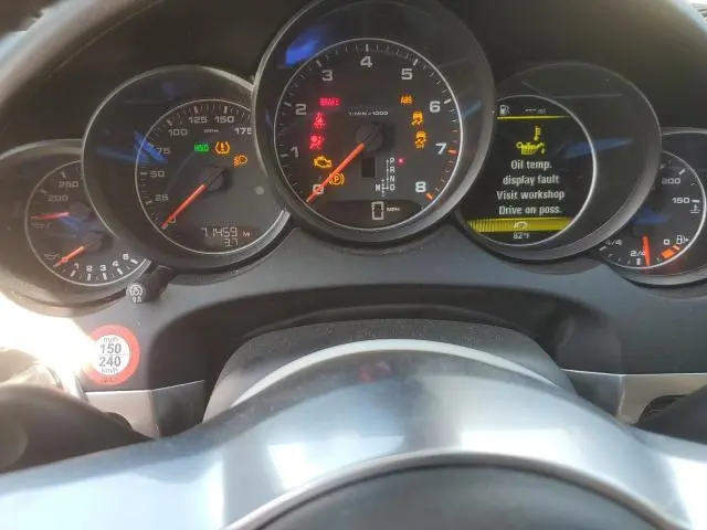 2017 PORSCHE CAYENNE   