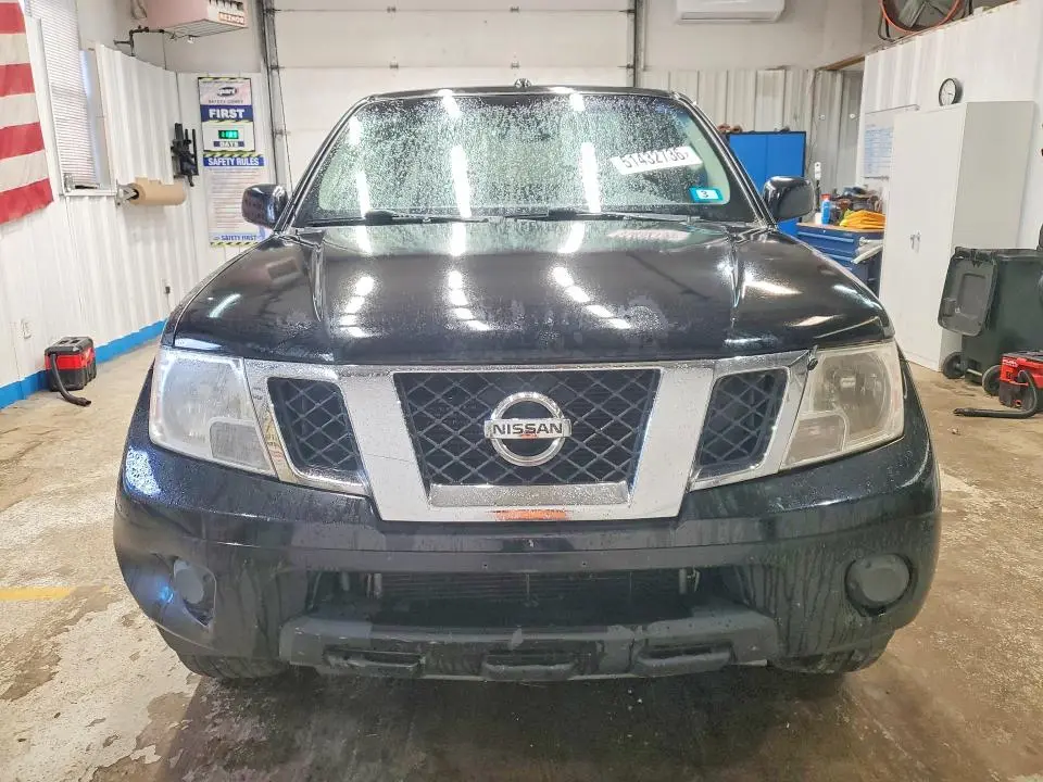 2012 NISSAN FRONTIER S  