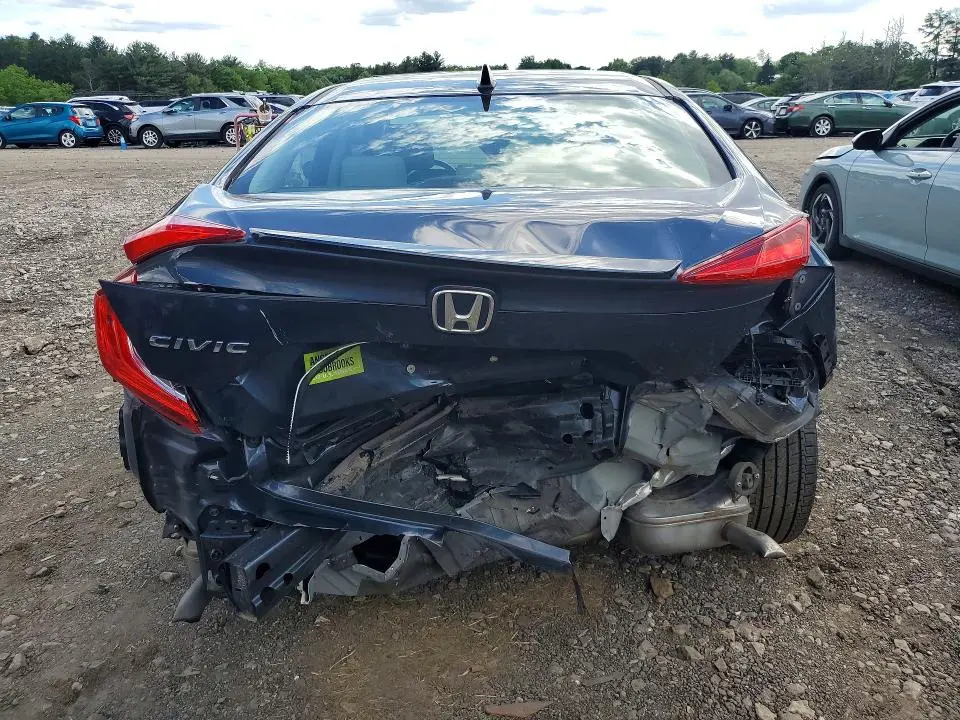 2018 HONDA CIVIC EX  