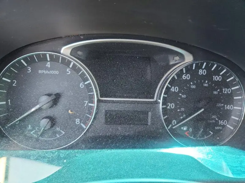 2015 NISSAN PATHFINDER SV  
