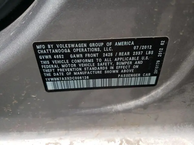 2013 VOLKSWAGEN PASSAT SE  
