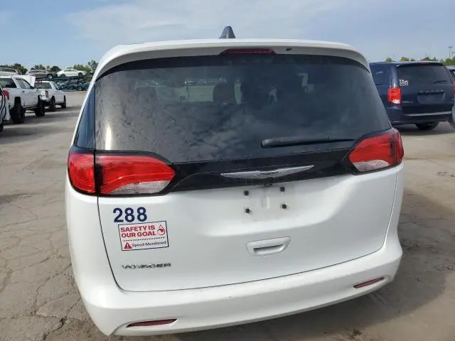 2023 CHRYSLER VOYAGER LX