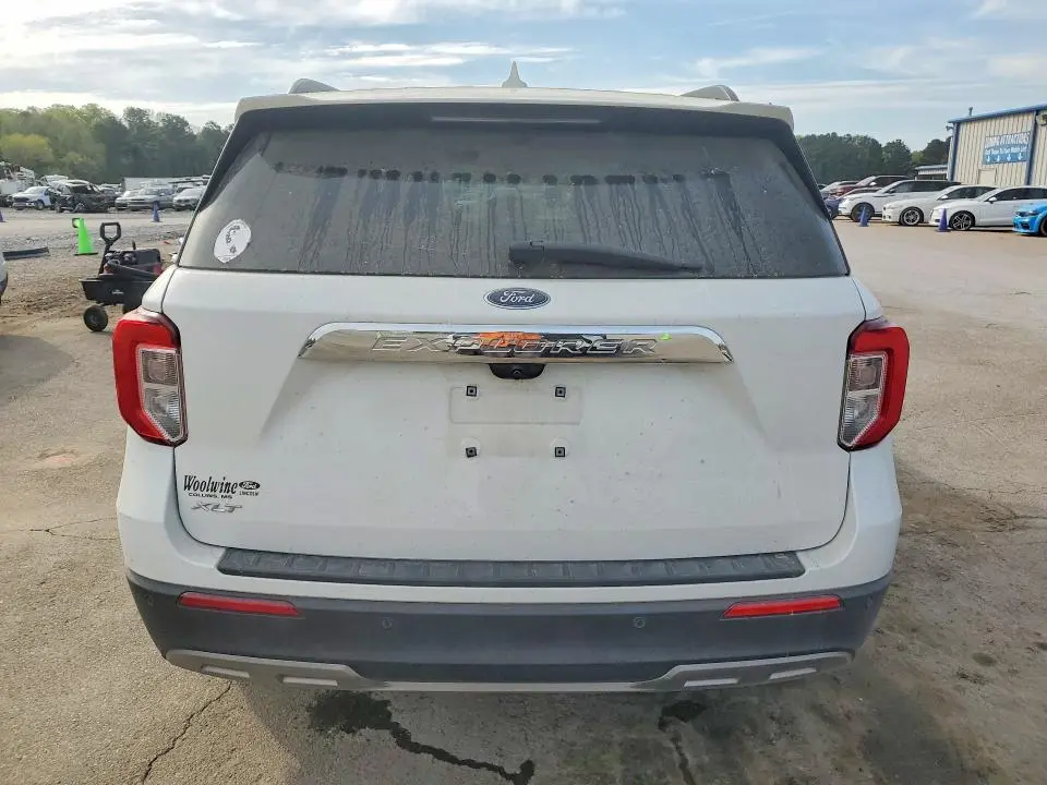 2022 FORD EXPLORER XLT  