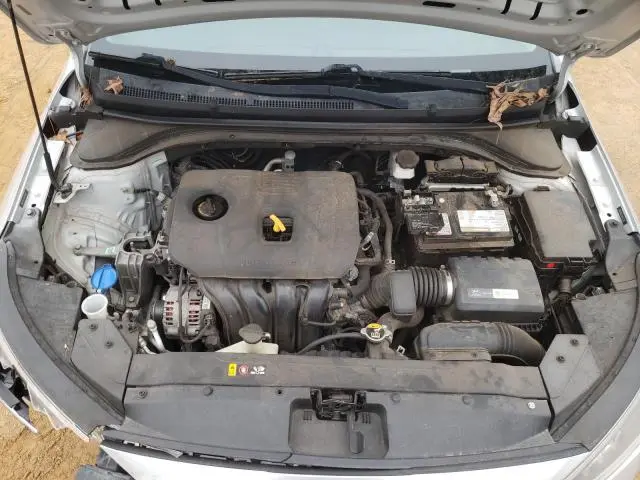 2019 HYUNDAI ELANTRA SE