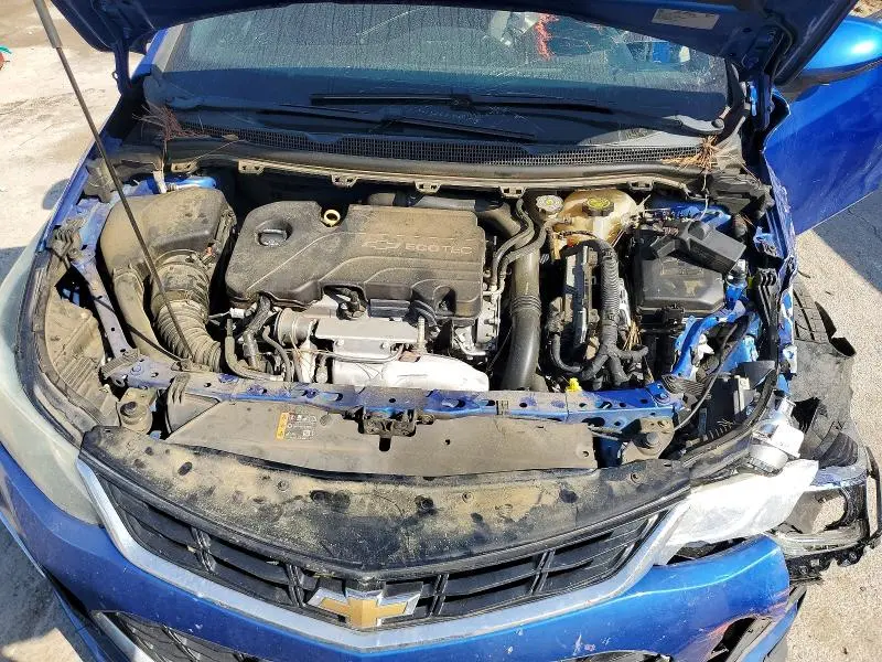 2017 CHEVROLET CRUZE LT  