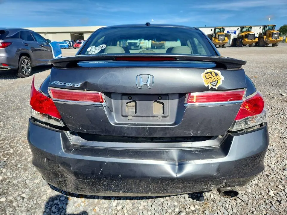 2011 HONDA ACCORD EXL  