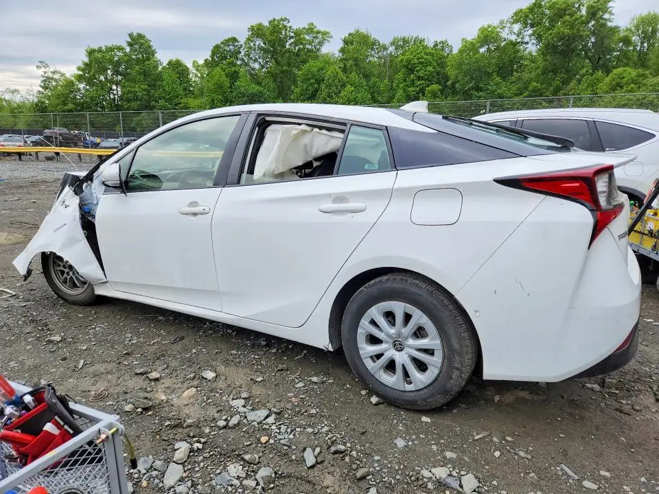 2020 TOYOTA PRIUS LE  