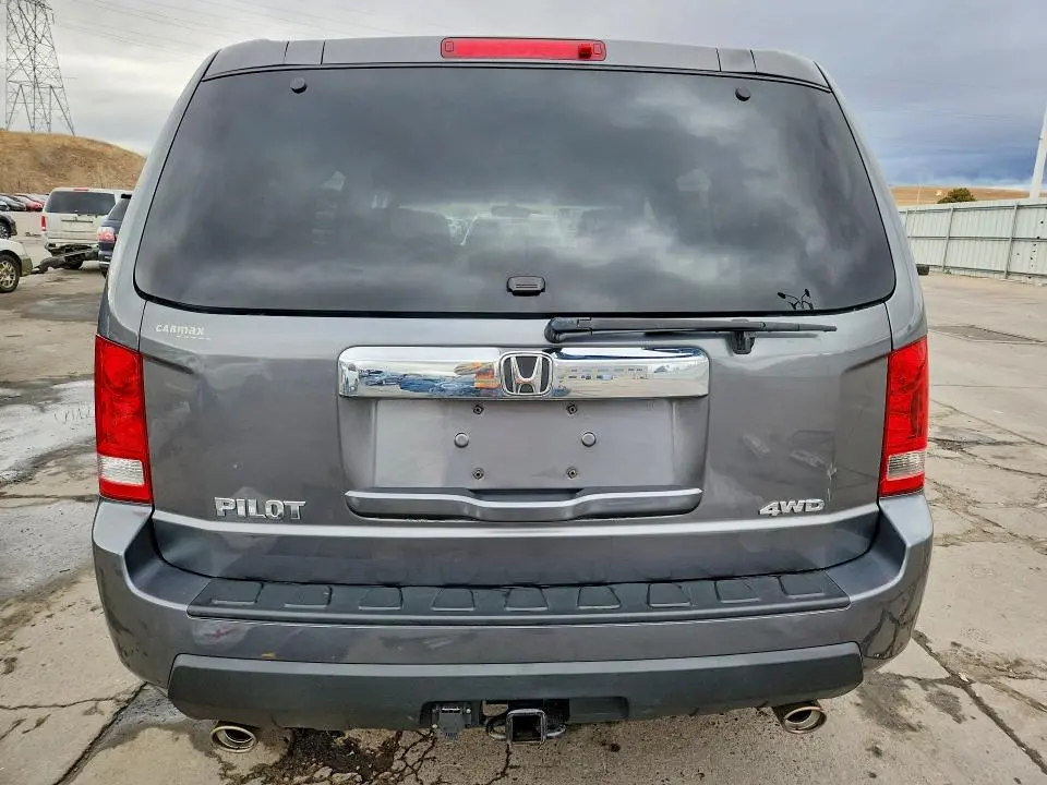 2011 HONDA PILOT EX  